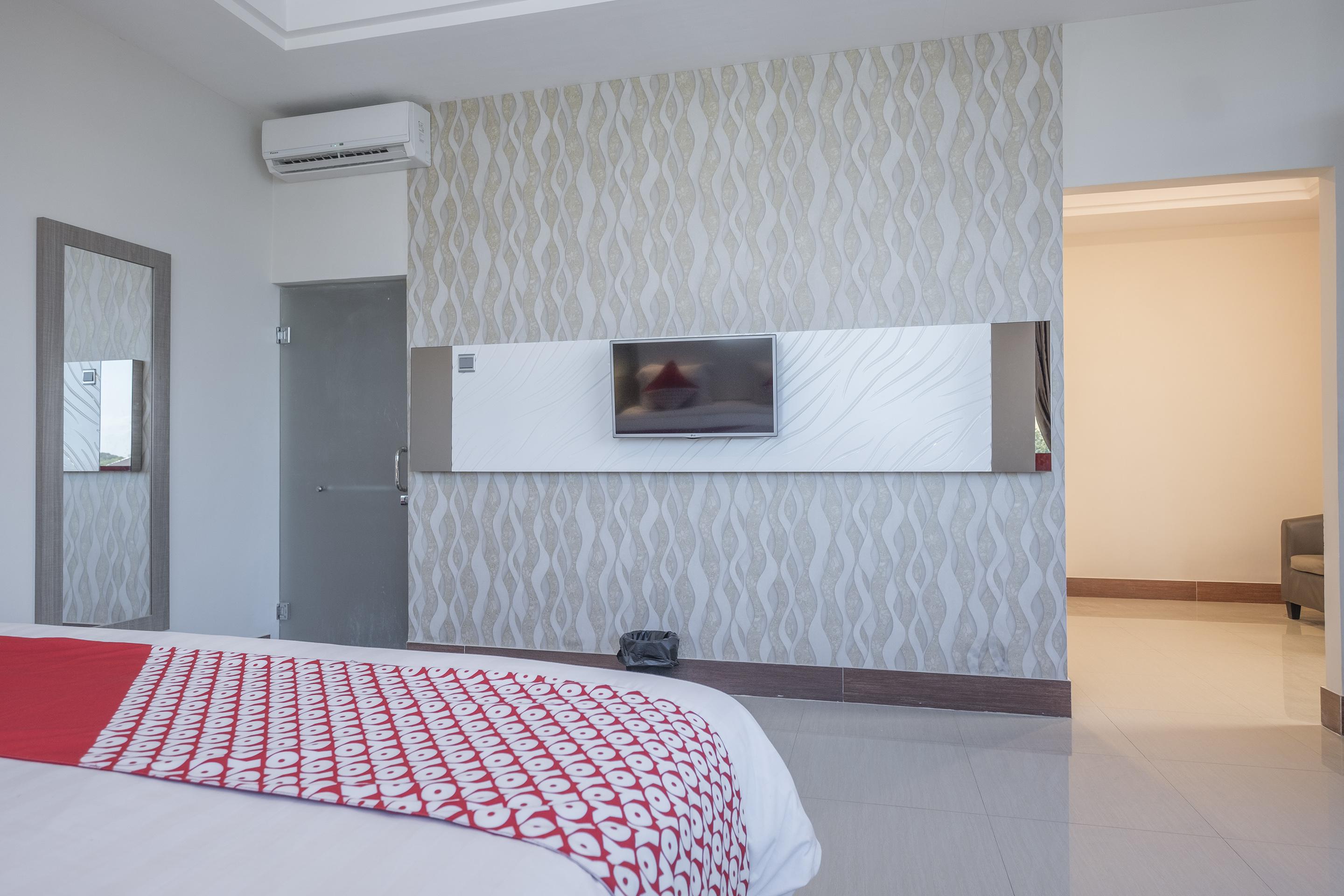 Hotel Grand Citra Makassar Bagian luar foto