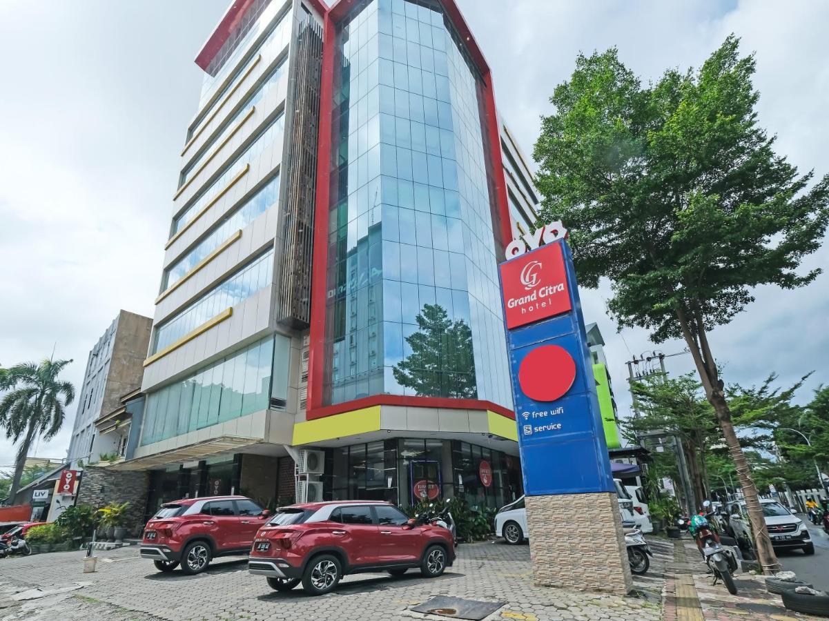 Hotel Grand Citra Makassar Bagian luar foto