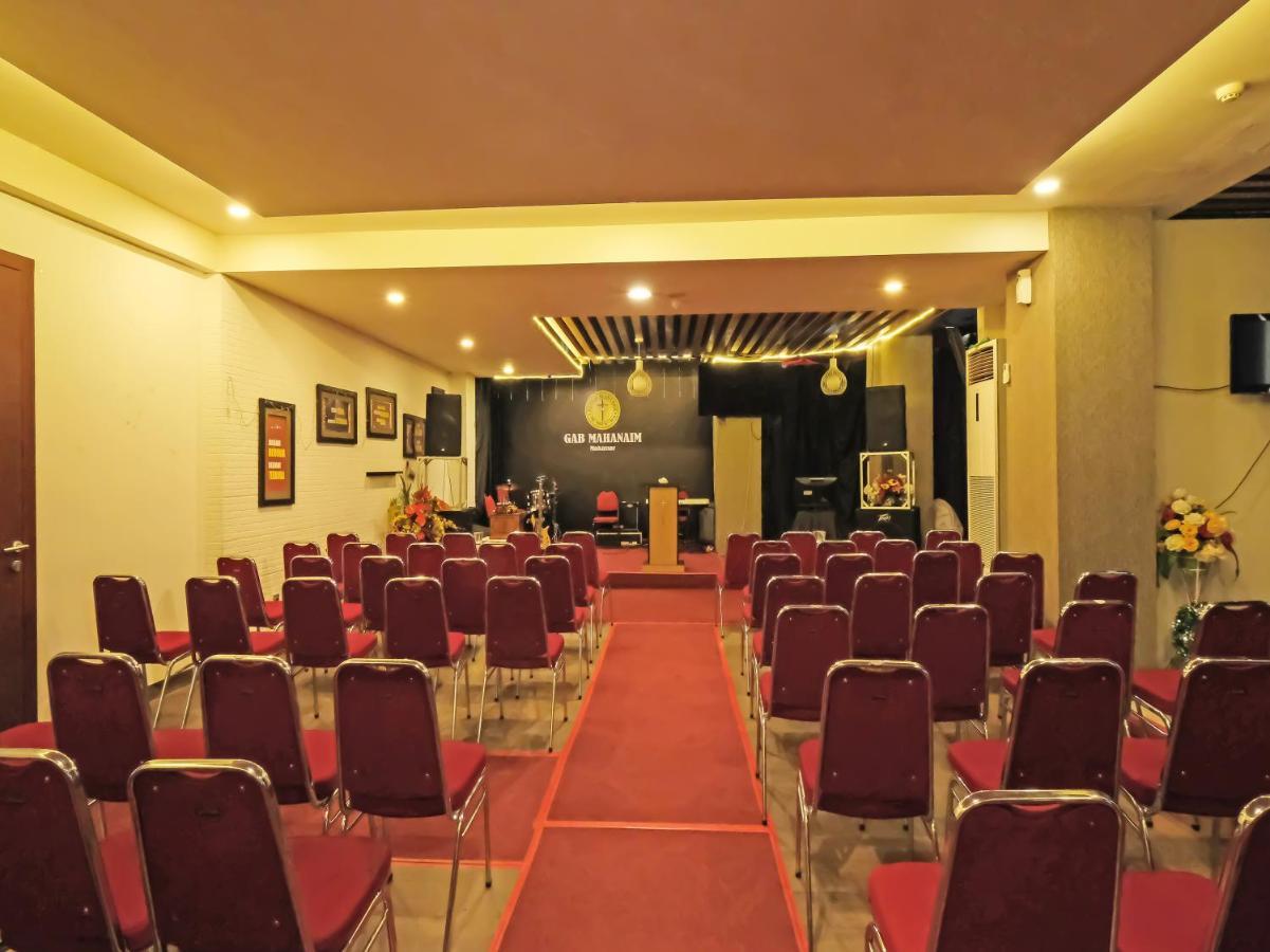 Hotel Grand Citra Makassar Bagian luar foto