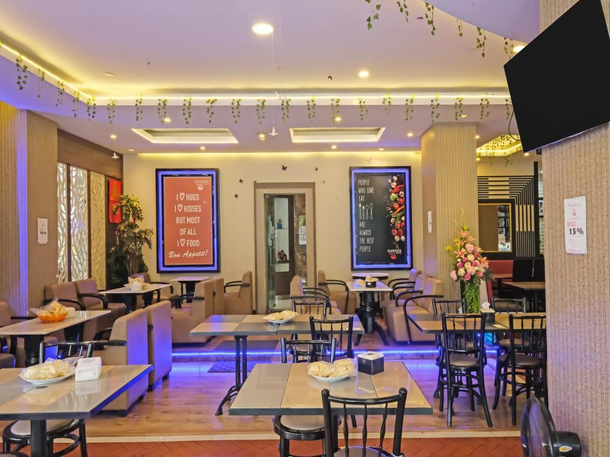 Hotel Grand Citra Makassar Bagian luar foto