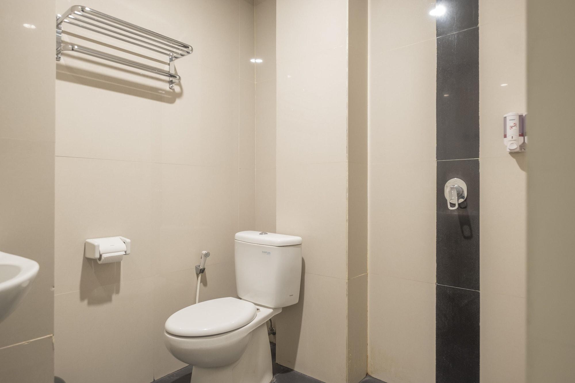 Hotel Grand Citra Makassar Bagian luar foto