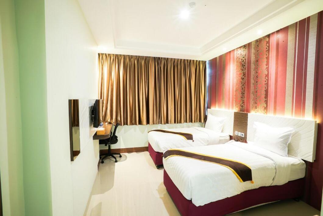 Hotel Grand Citra Makassar Bagian luar foto